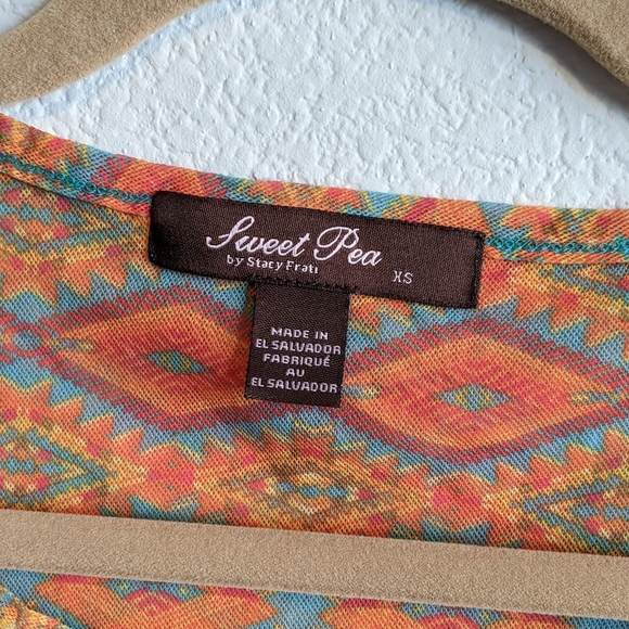 Sweet Pea orange and teal patterned tee - Picture 3 of 3